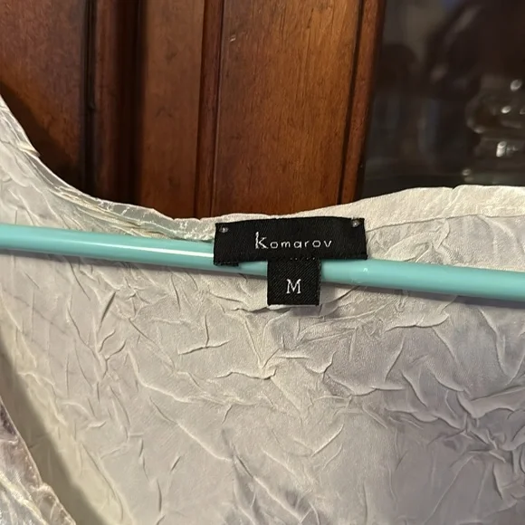 Pretty Cream Komarov dress size Medium - Picture 8 of 10